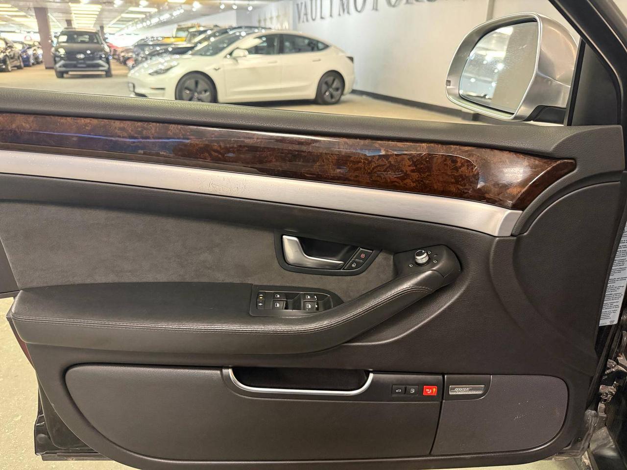 2008 Audi S8 4DR SDN Photo
