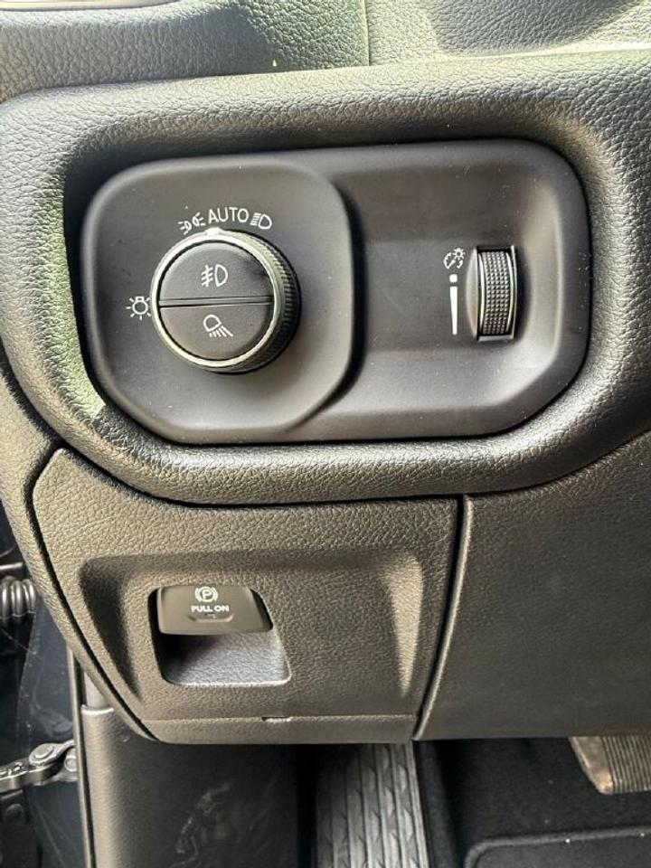 2026 RAM 1500  Photo