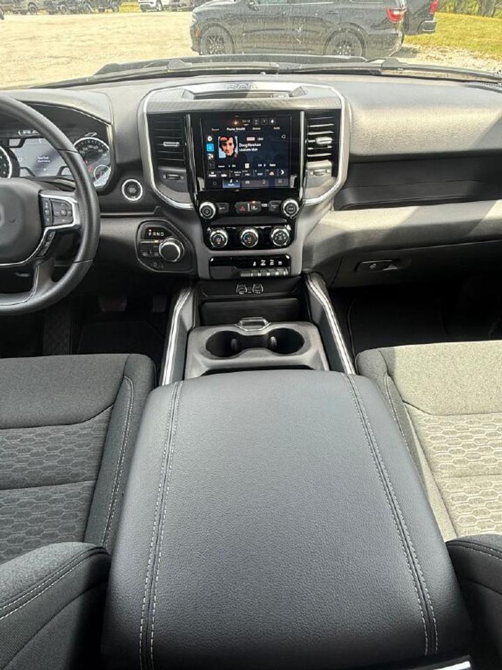 2026 RAM 1500  Photo