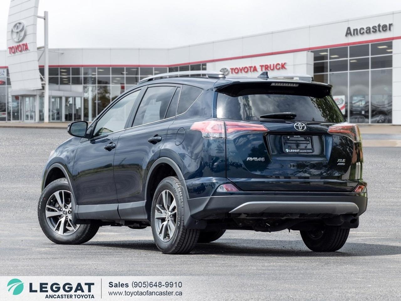 2018 Toyota RAV4 AWD XLE Photo4