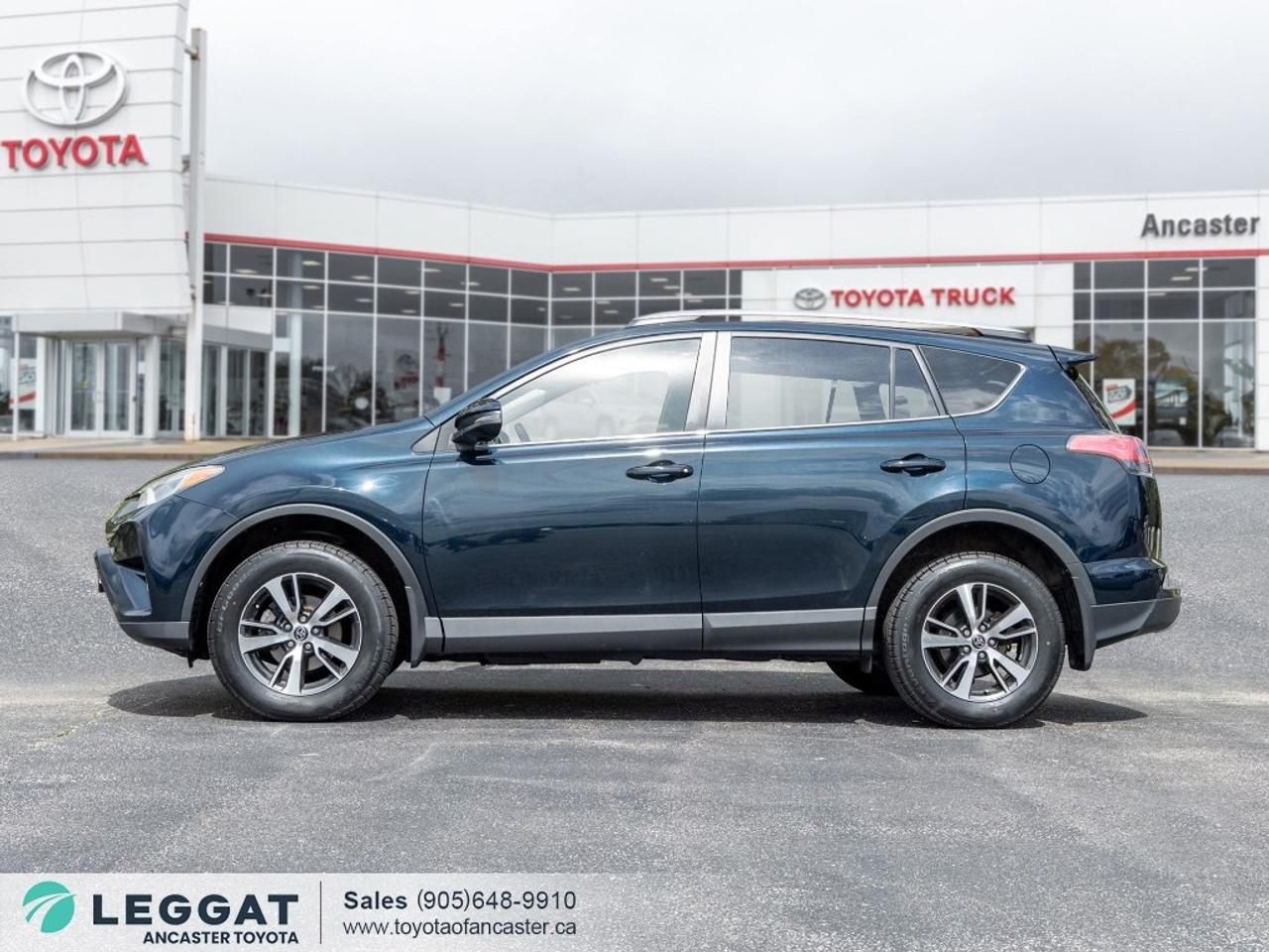 2018 Toyota RAV4 AWD XLE Photo2