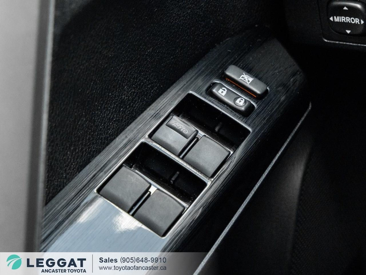 2018 Toyota RAV4 AWD XLE Photo