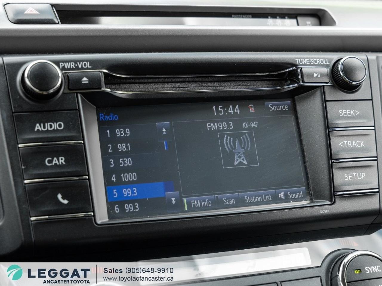 2018 Toyota RAV4 AWD XLE Photo
