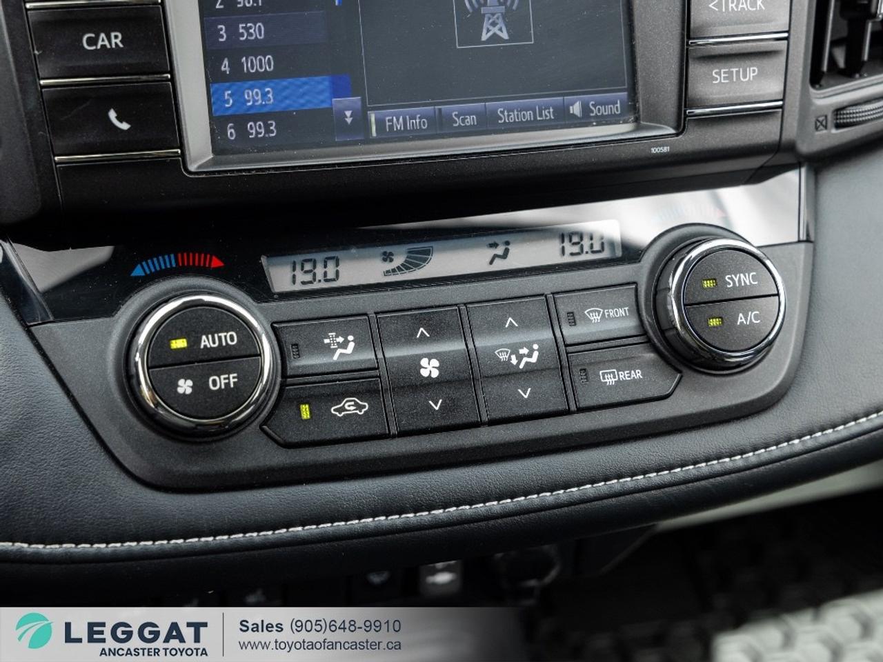 2018 Toyota RAV4 AWD XLE Photo