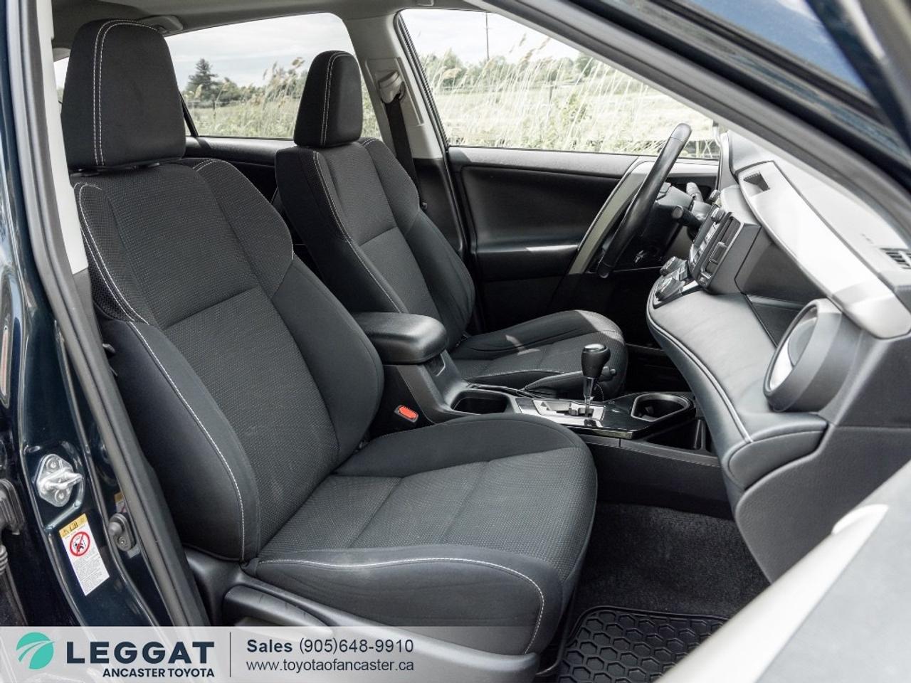 2018 Toyota RAV4 AWD XLE Photo