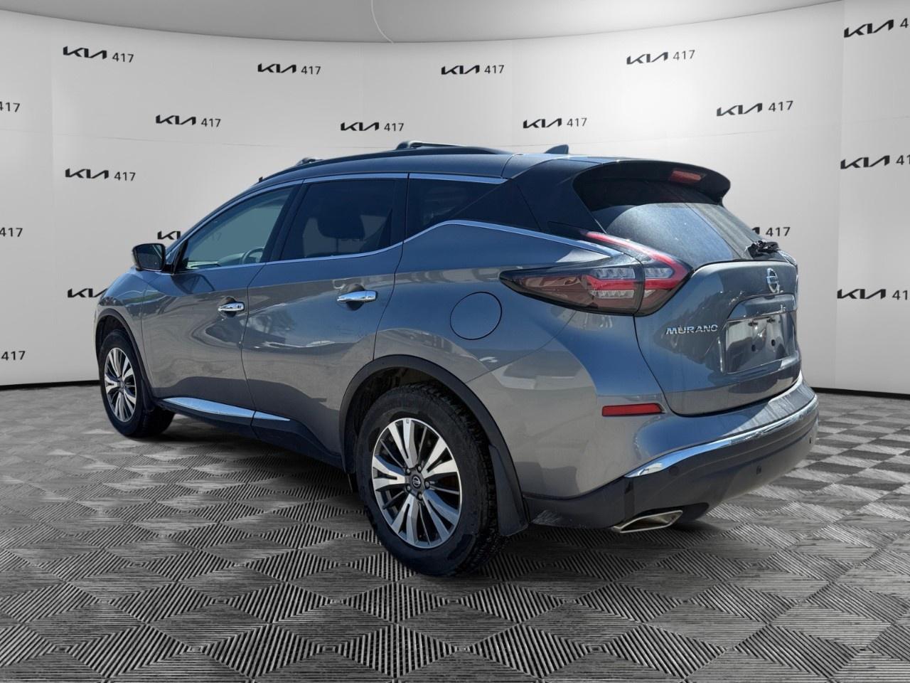 2022 Nissan Murano AWD SV Photo2
