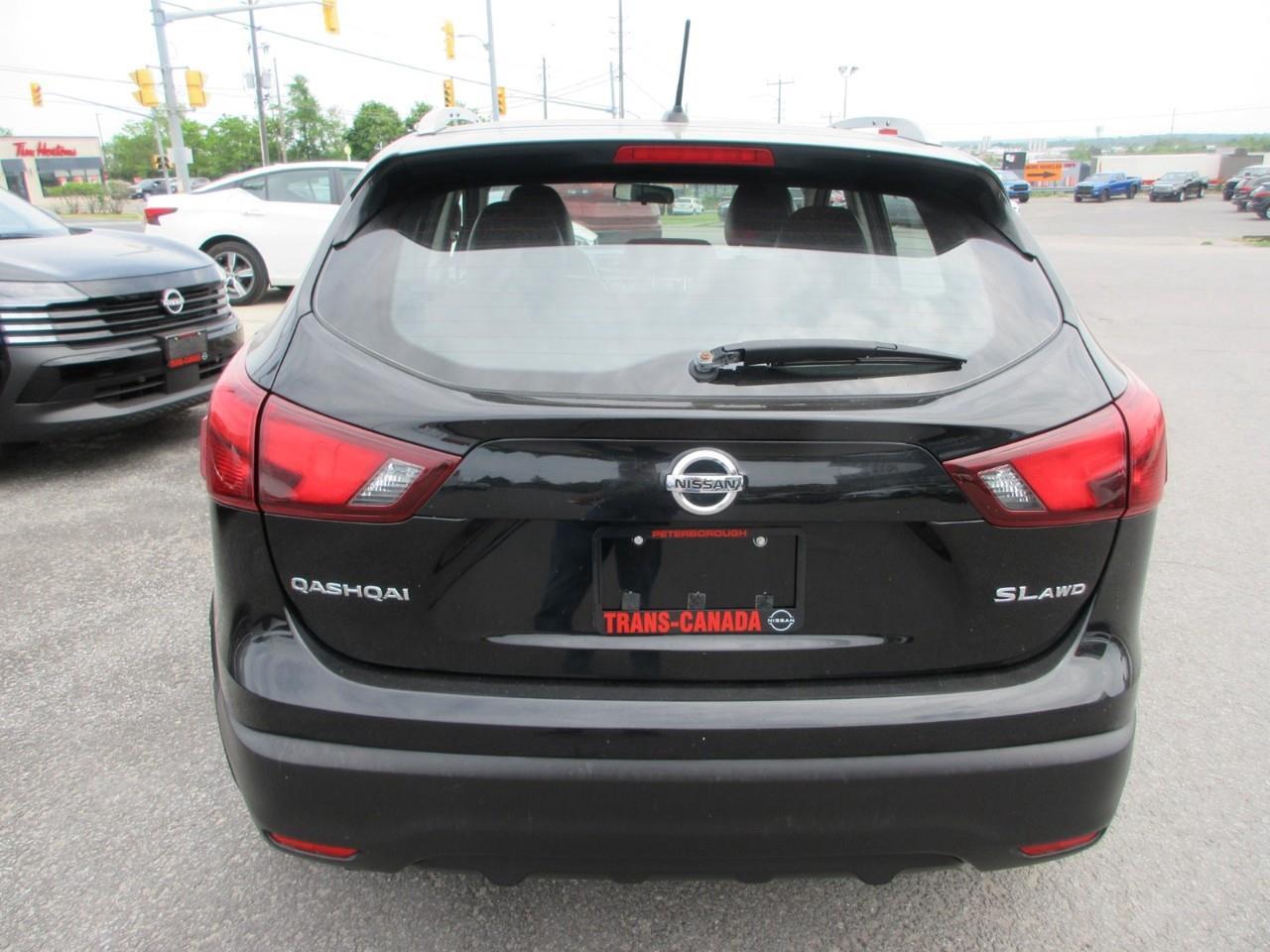 2018 Nissan Qashqai SL Photo