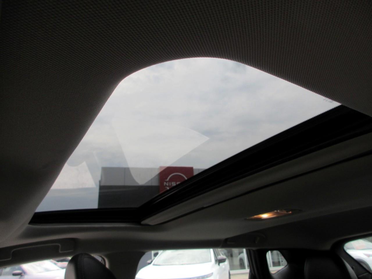 2018 Nissan Qashqai SL Photo