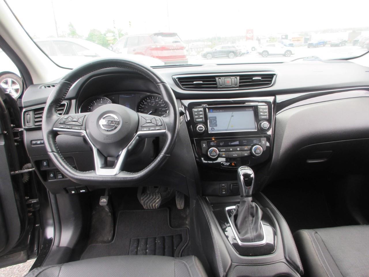 2018 Nissan Qashqai SL Photo