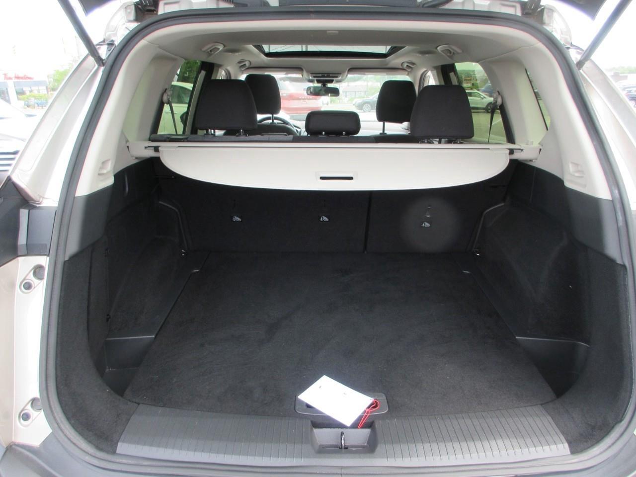 2023 Nissan Rogue  Photo4