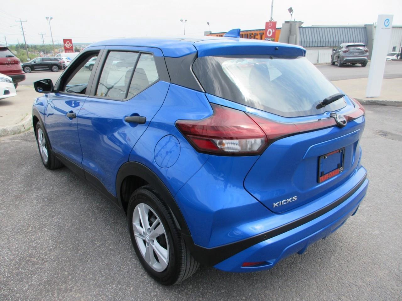 2024 Nissan Kicks S Photo2