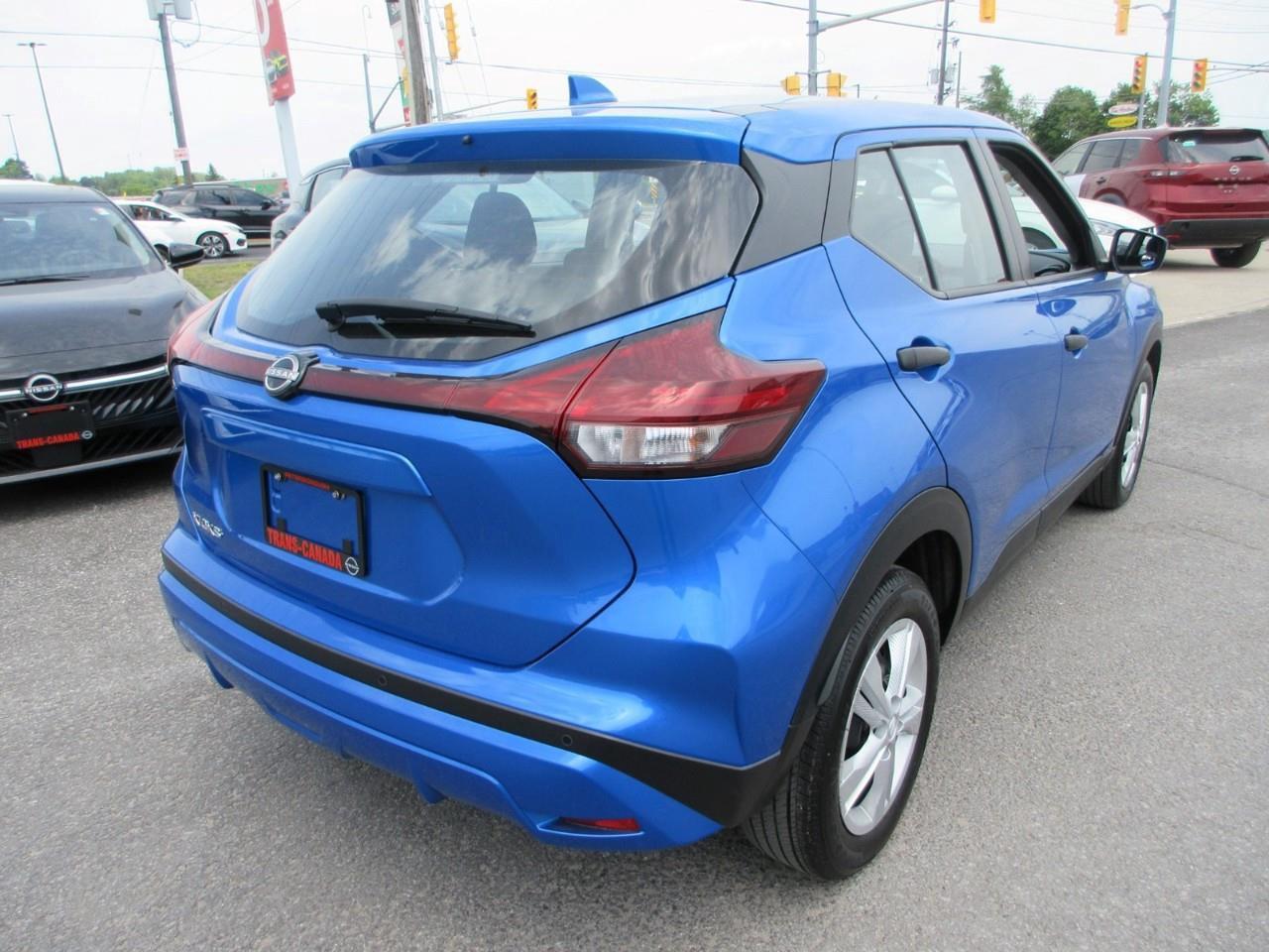 2024 Nissan Kicks S Photo