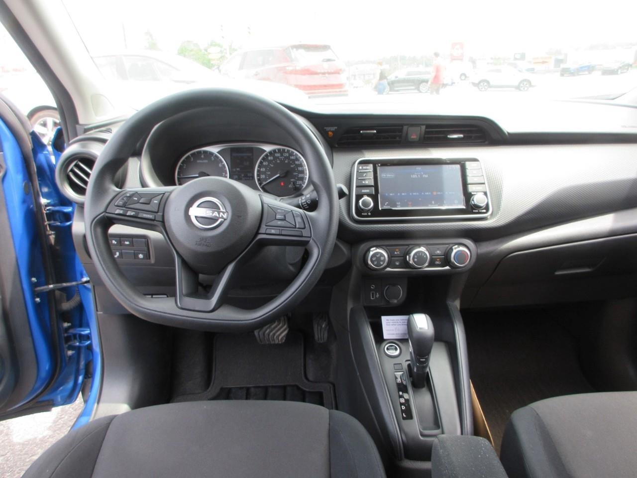 2024 Nissan Kicks S Photo