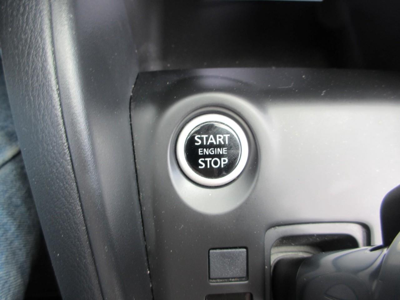 2024 Nissan Kicks S Photo