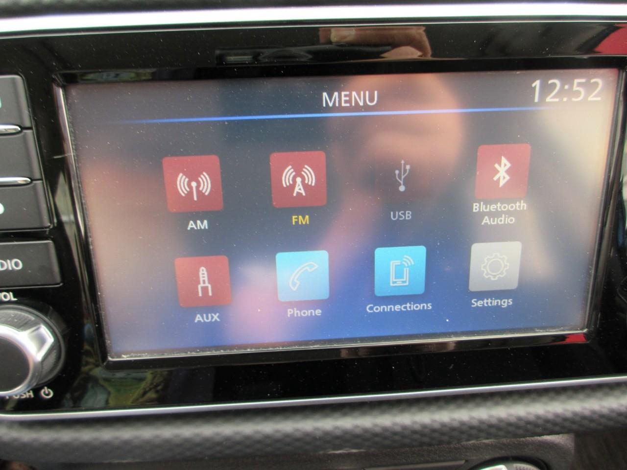2024 Nissan Kicks S Photo