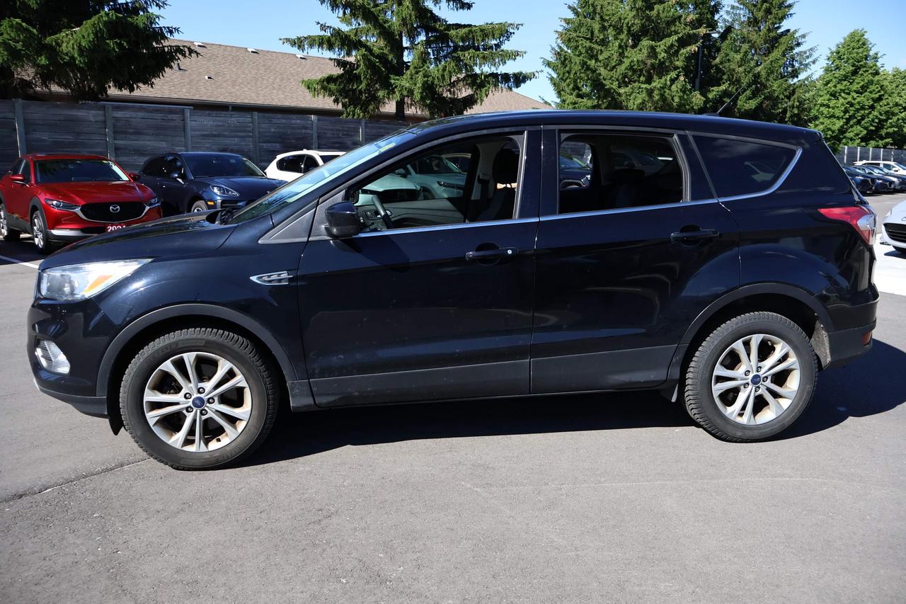 2017 Ford Escape SE Photo