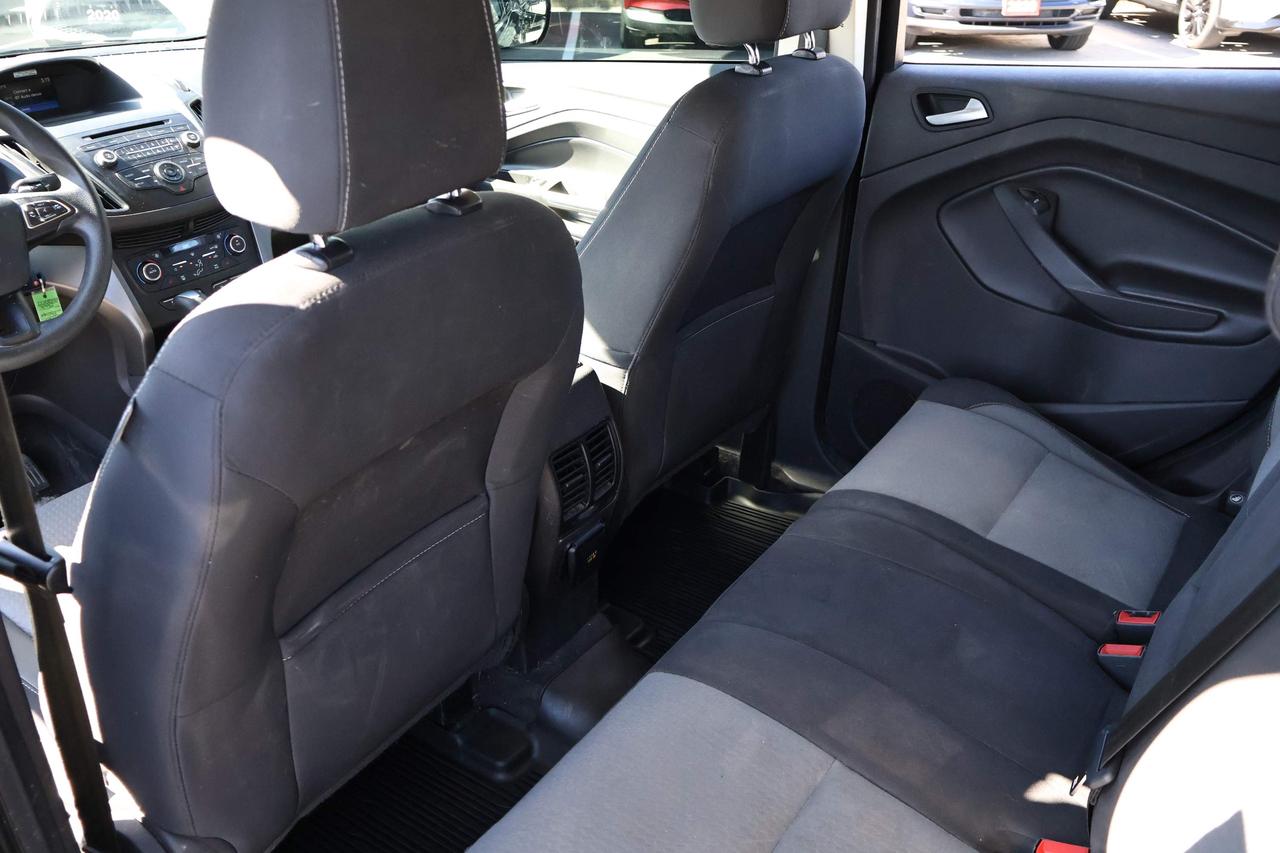 2017 Ford Escape SE Photo