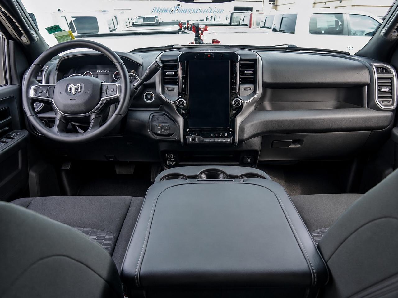 2026 RAM 2500 WARLOCK | 6.4L HEMI | Level 1 | Gooseneck | 4x4 Photo