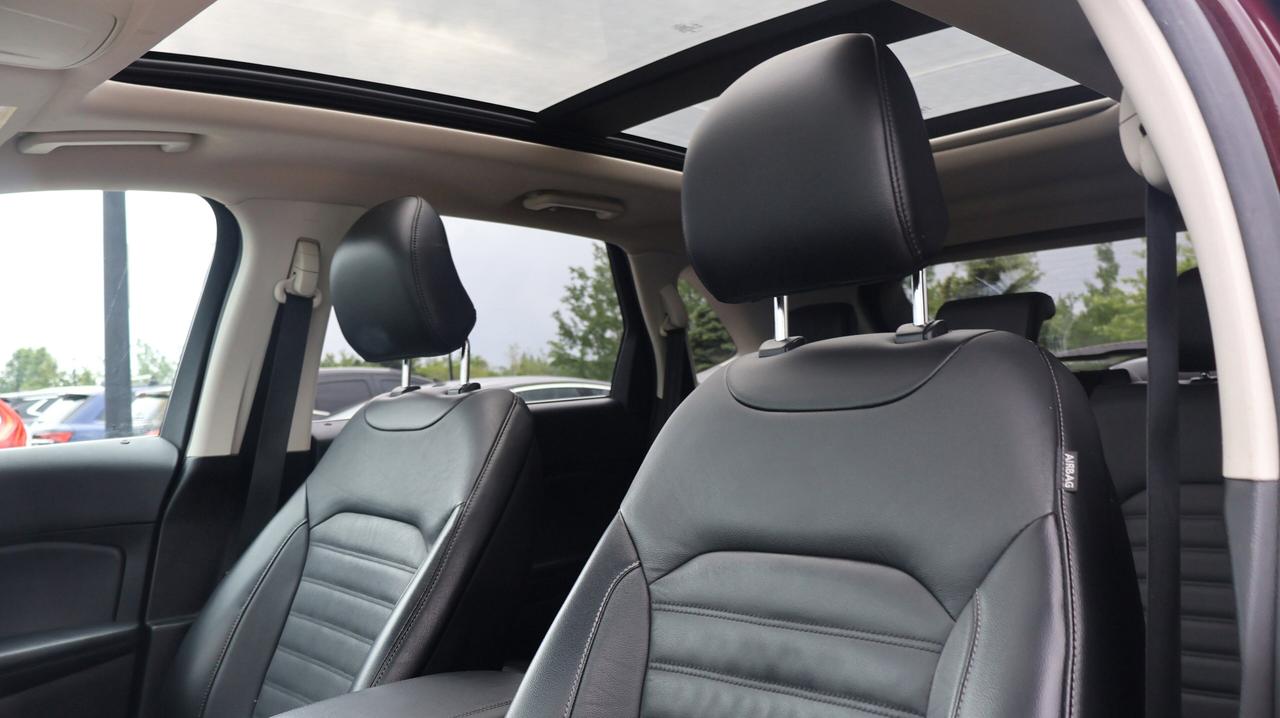 2018 Ford Edge SEL | | CD Player | Photo