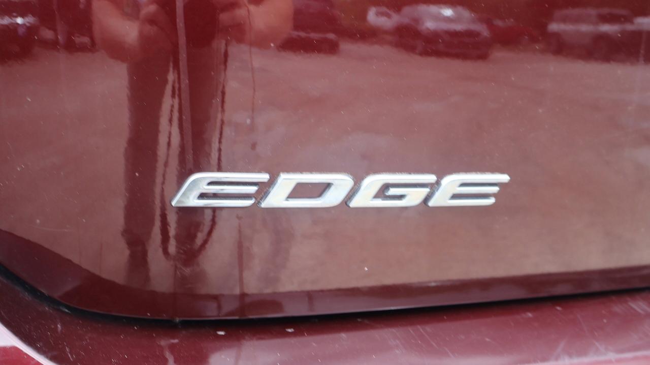 2018 Ford Edge SEL | | CD Player | Photo