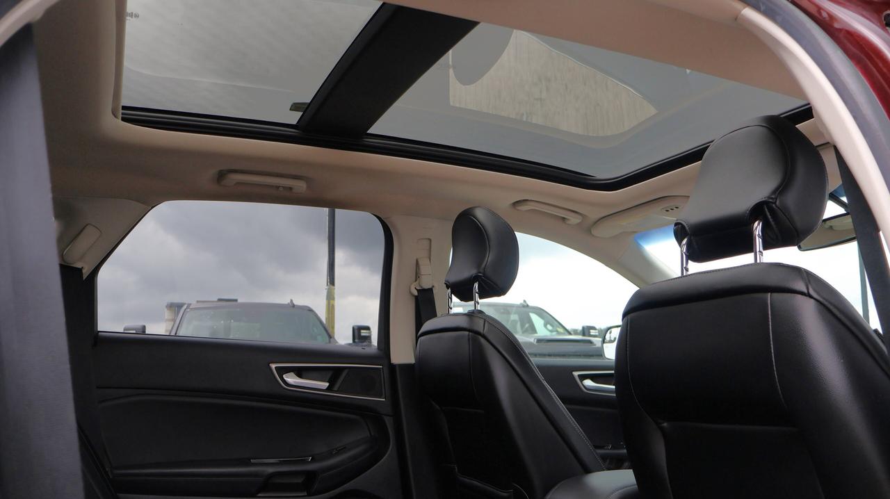2018 Ford Edge SEL | | CD Player | Photo