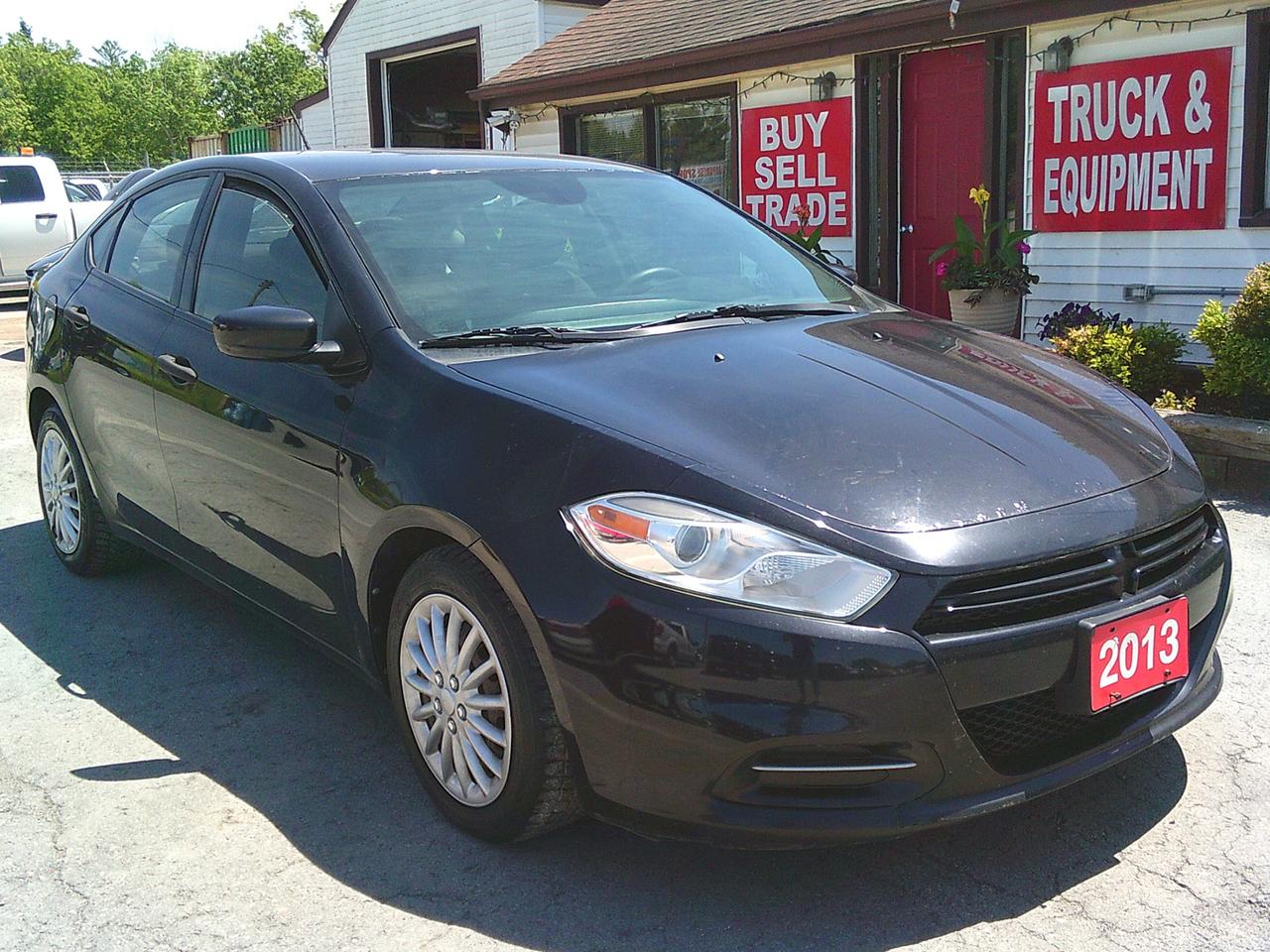 2013 Dodge Dart 4dr Sdn SE Photo3