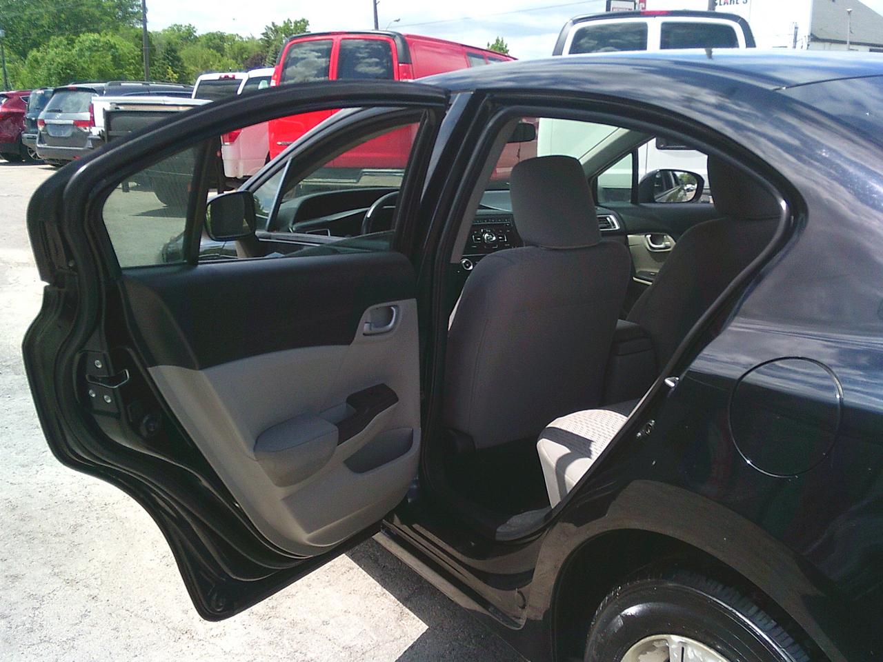 2015 Honda Civic Sedan 4dr Auto LX Photo