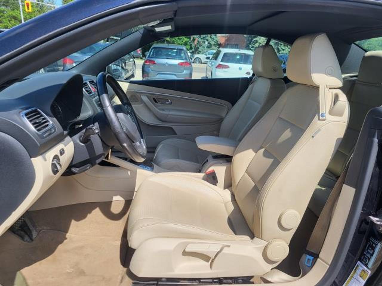 2014 Volkswagen Eos Comfortline Photo