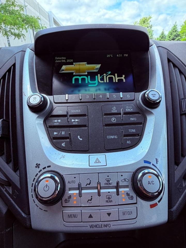 2016 Chevrolet Equinox LT Front-wheel Drive Automatic Photo