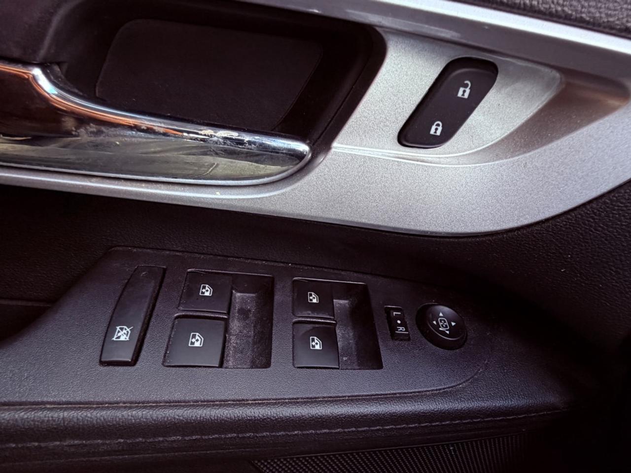 2016 Chevrolet Equinox LT Front-wheel Drive Automatic Photo