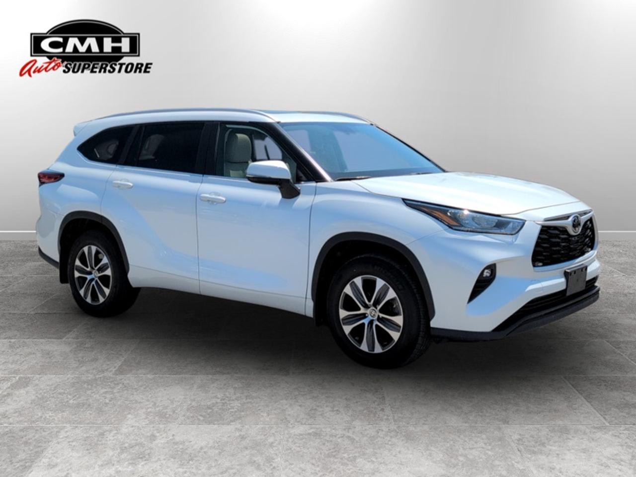 2023 Toyota Highlander XLE Photo