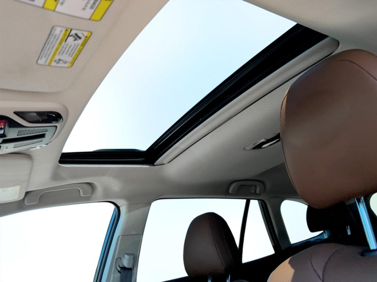 2022 Subaru Outback Premier Photo