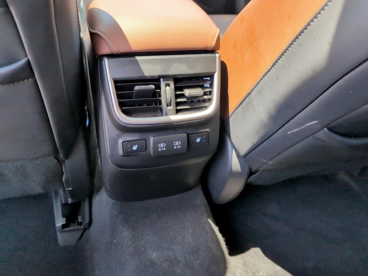2022 Subaru Outback Premier Photo