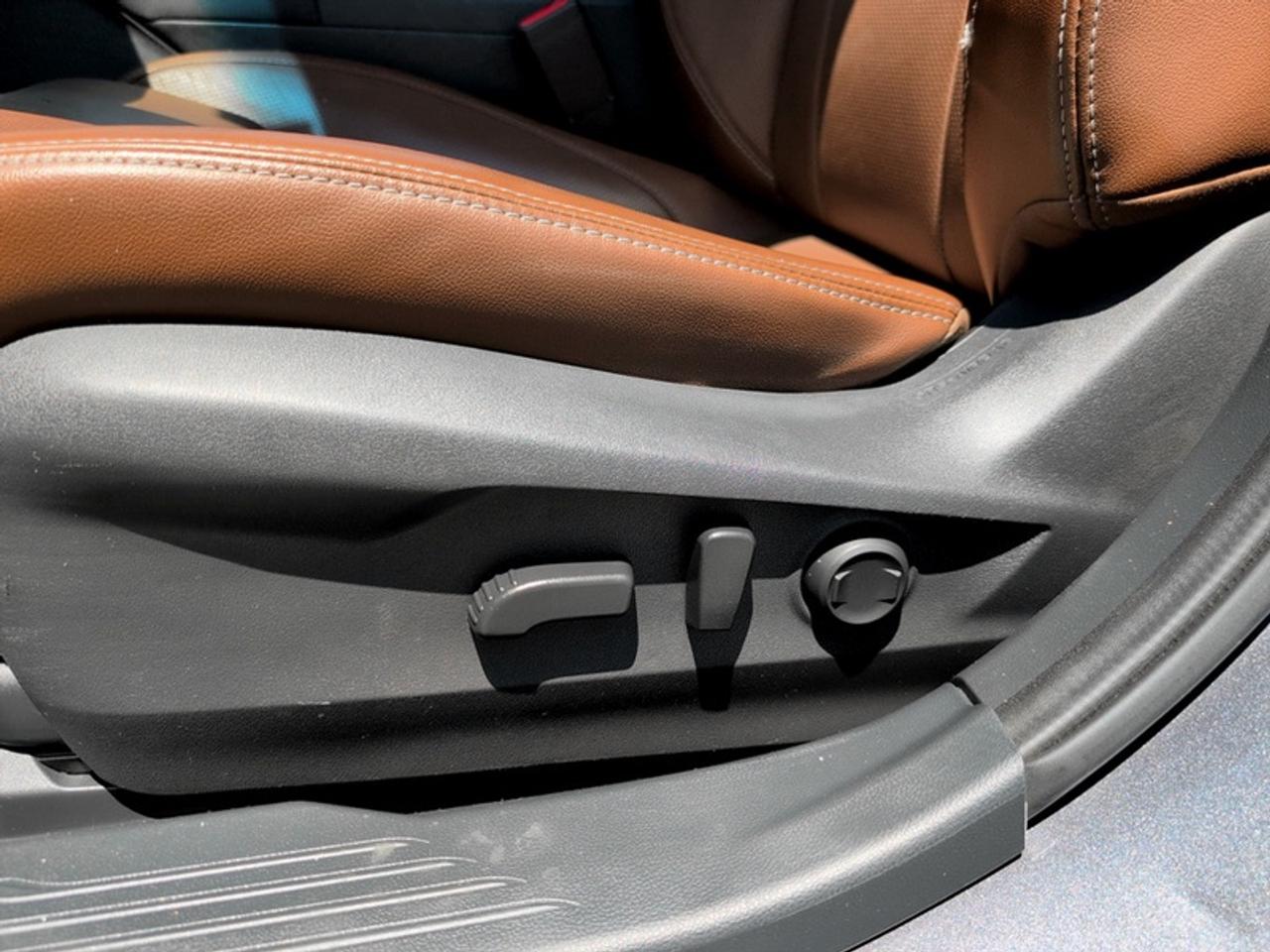 2022 Subaru Outback Premier Photo