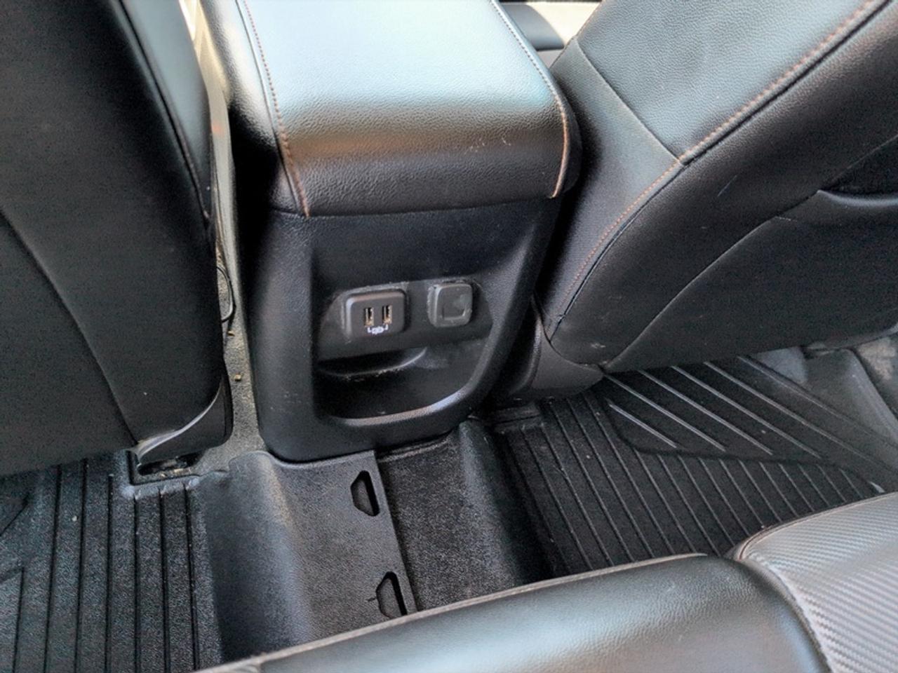 2021 GMC Canyon AT4 w/Cloth Photo