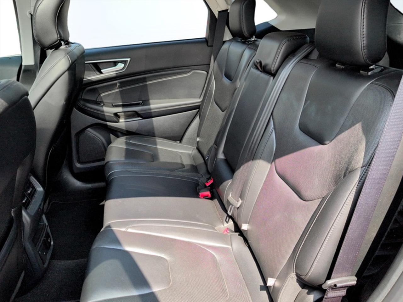 2019 Ford Edge Titanium AWD  **CLEAN CARFAX** Photo