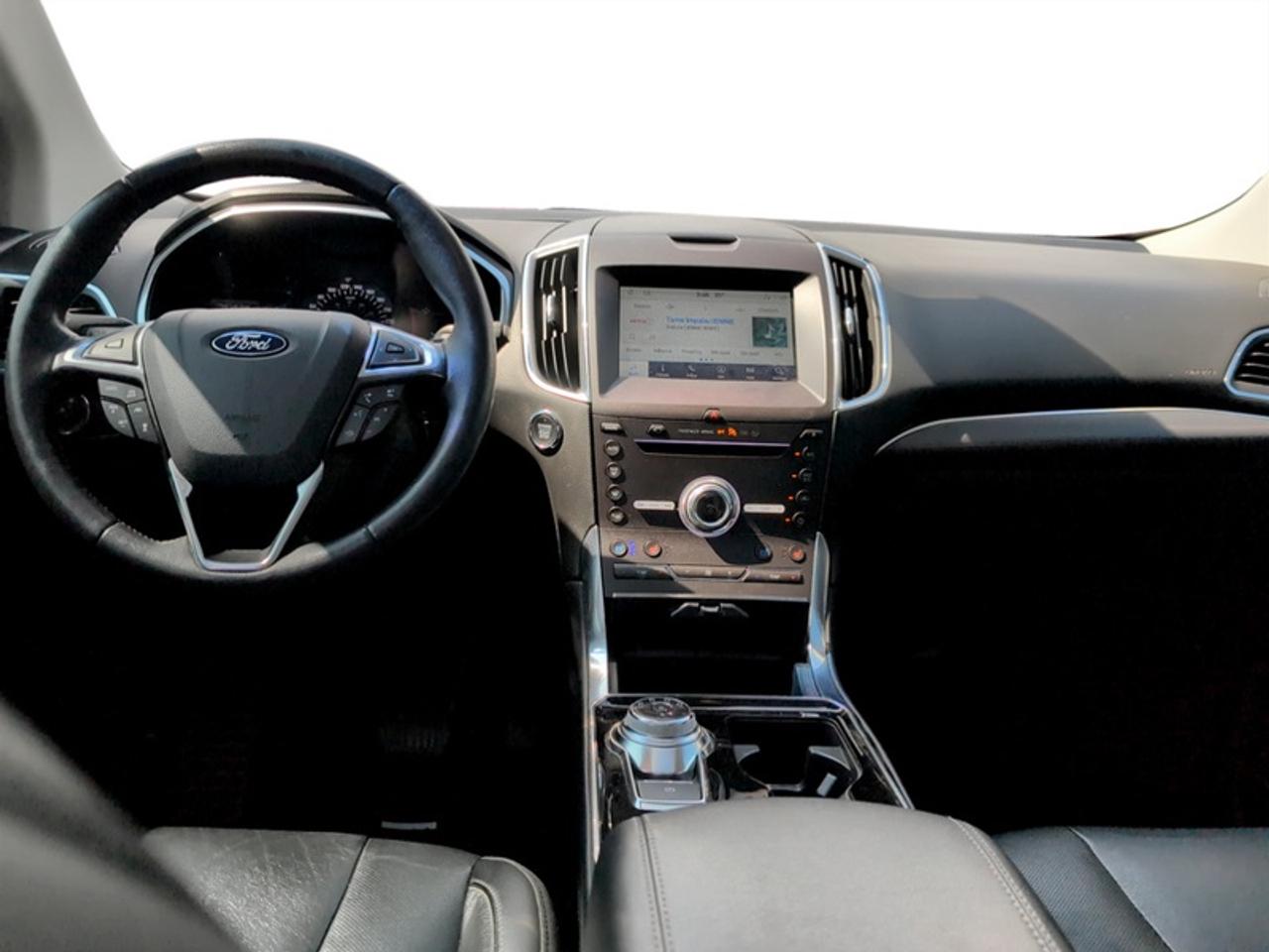 2019 Ford Edge Titanium AWD  **CLEAN CARFAX** Photo