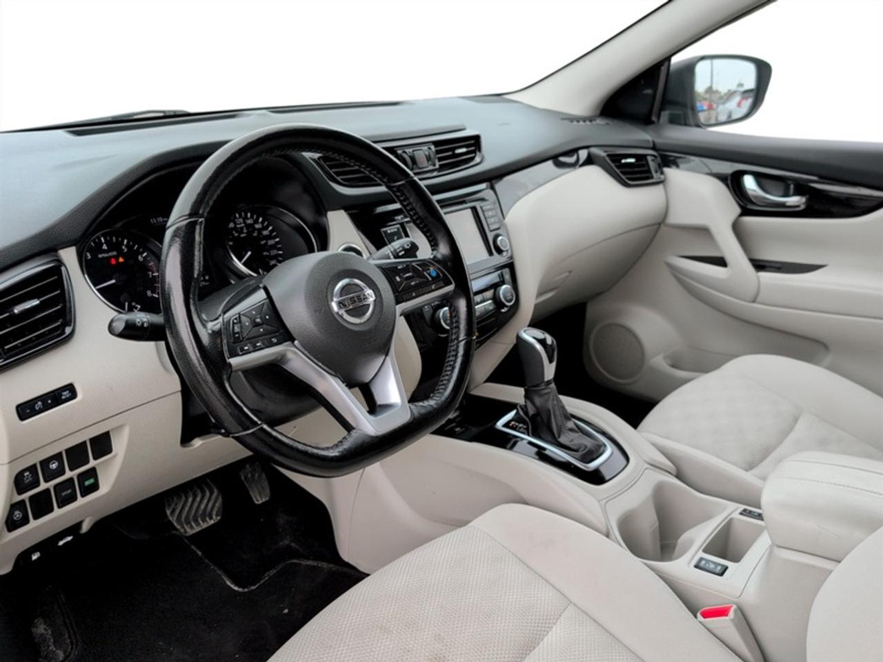 2022 Nissan Qashqai SV  **CLEAN CARFAX - SUNROOF** Photo