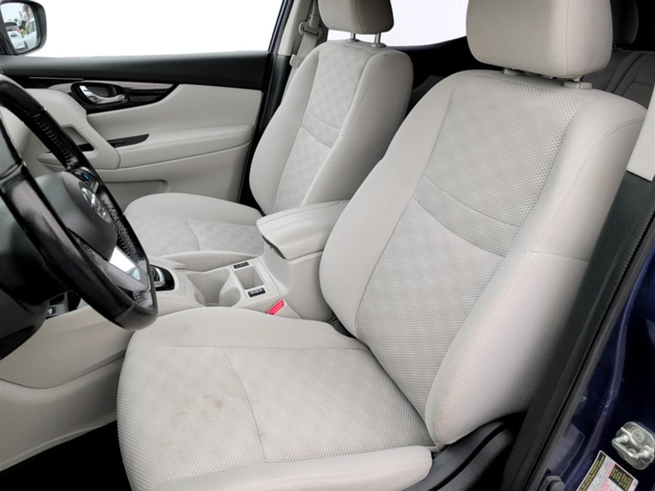 2022 Nissan Qashqai SV  **CLEAN CARFAX - SUNROOF** Photo