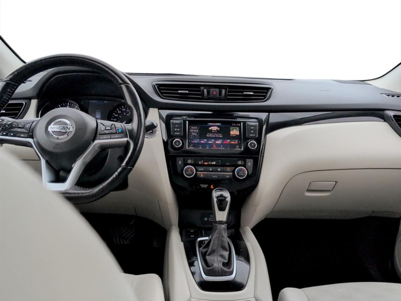 2022 Nissan Qashqai SV  **CLEAN CARFAX - SUNROOF** Photo