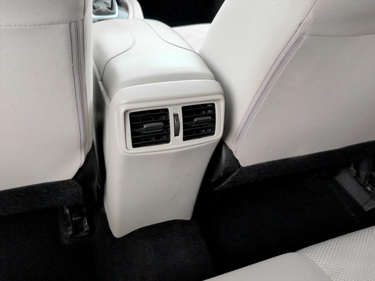 2022 Nissan Qashqai SV  **CLEAN CARFAX - SUNROOF** Photo