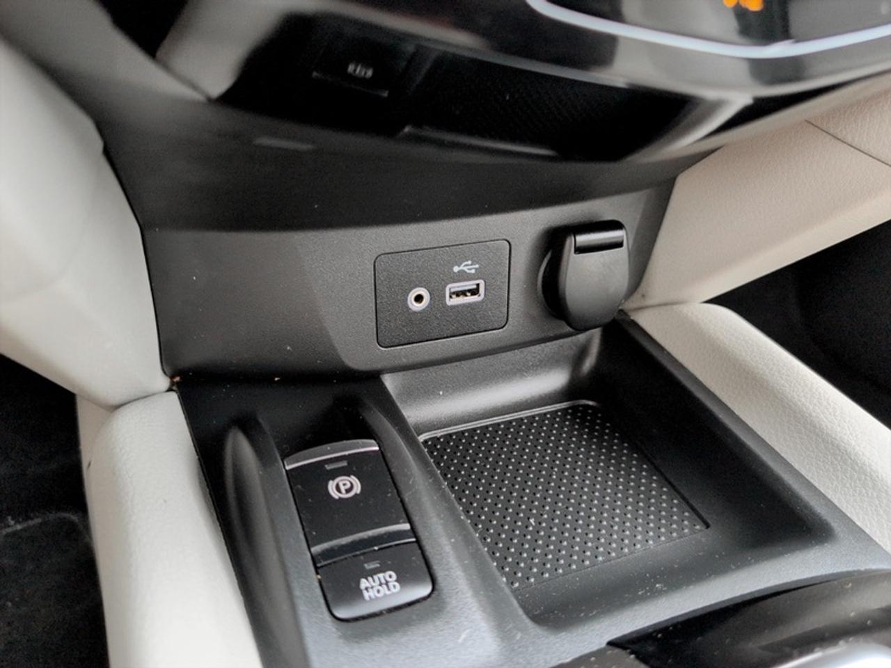 2022 Nissan Qashqai SV  **CLEAN CARFAX - SUNROOF** Photo