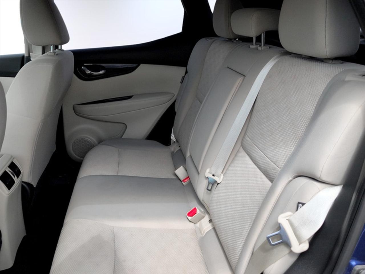 2022 Nissan Qashqai SV  **CLEAN CARFAX - SUNROOF** Photo