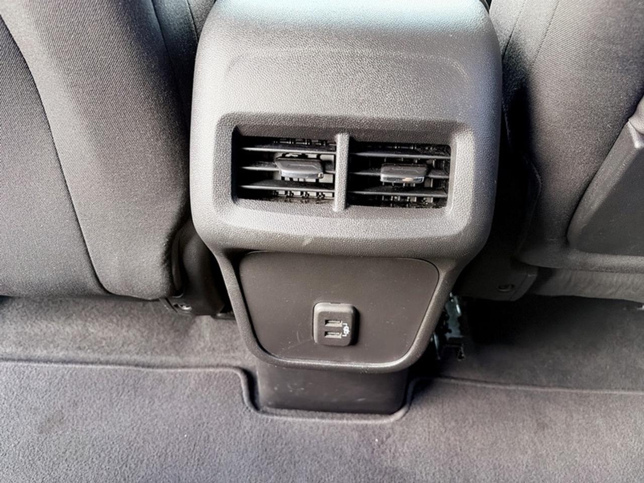 2022 GMC Terrain SLE  **APPLE CARPLAY - HTD SEATS** Photo