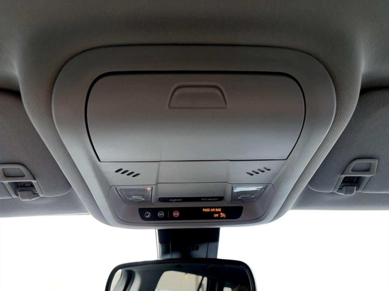 2022 GMC Terrain SLE  **APPLE CARPLAY - HTD SEATS** Photo