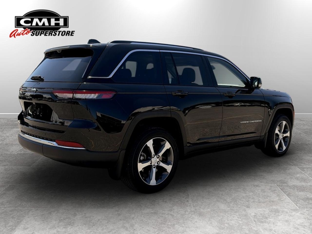 2022 Jeep Grand Cherokee 4xe Limited 4xe  **LOW KMS** Photo4
