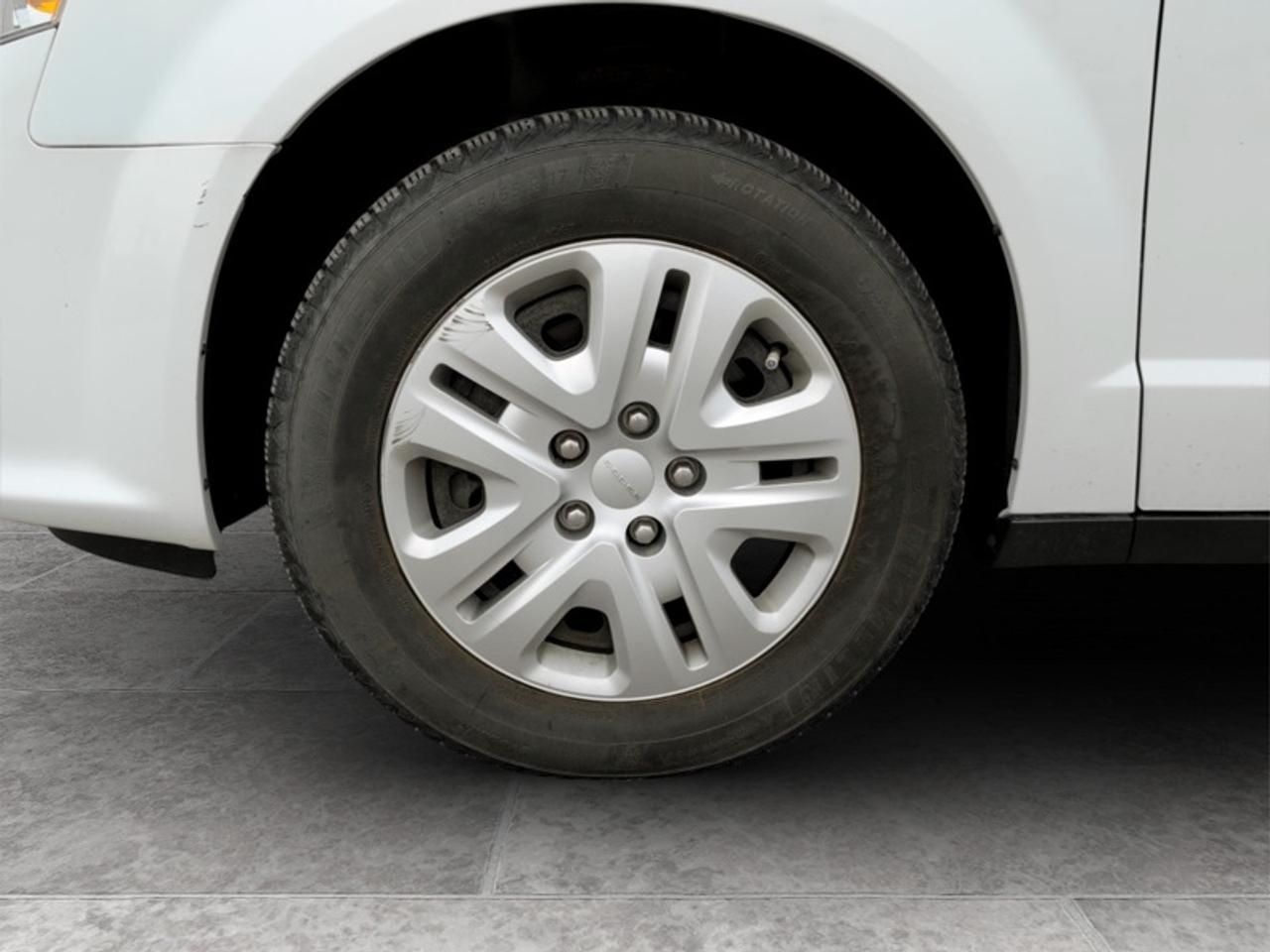 2019 Dodge Grand Caravan SXT ``STOW N GO``  - Low Mileage Photo