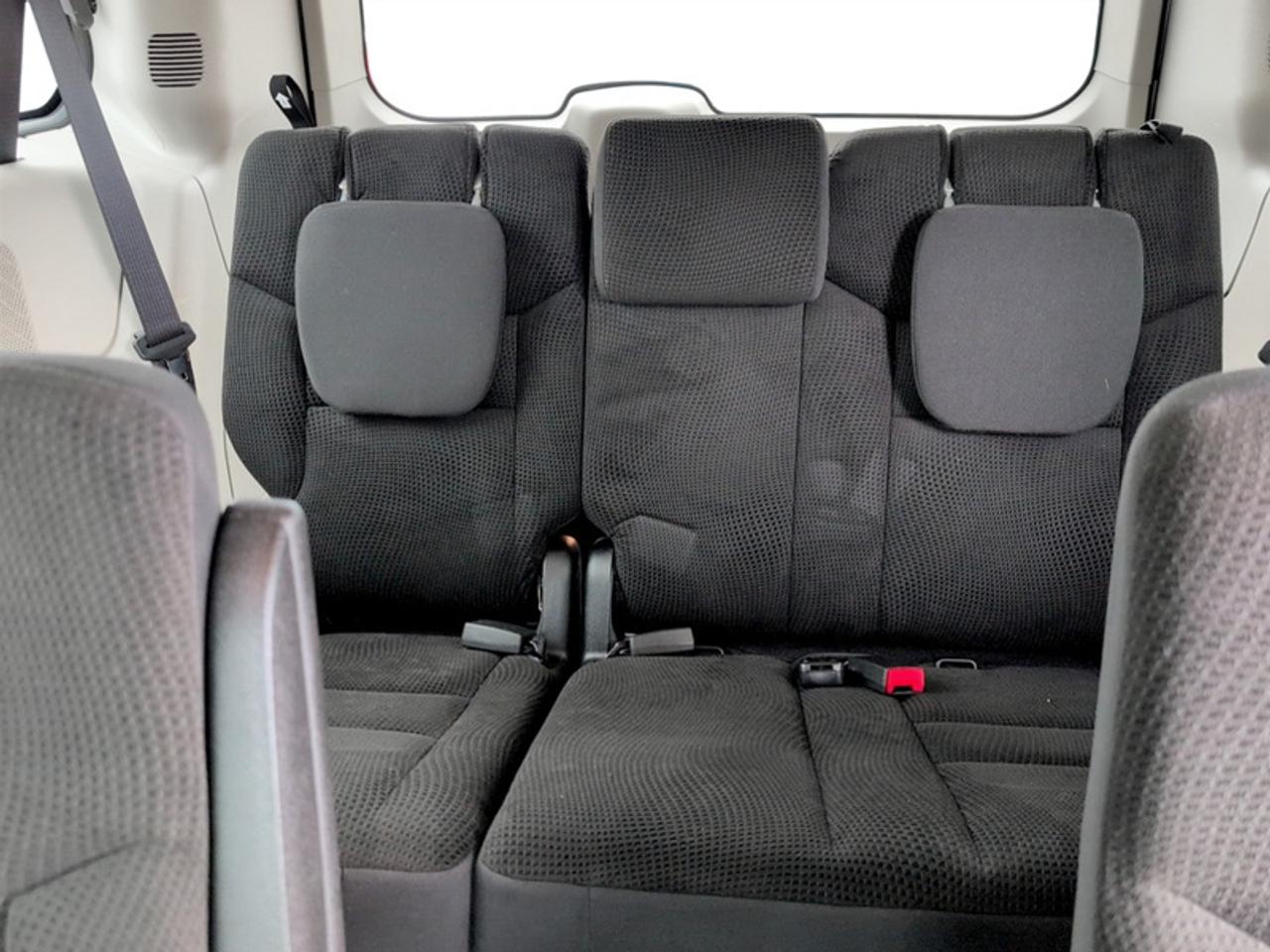 2019 Dodge Grand Caravan SXT ``STOW N GO``  - Low Mileage Photo