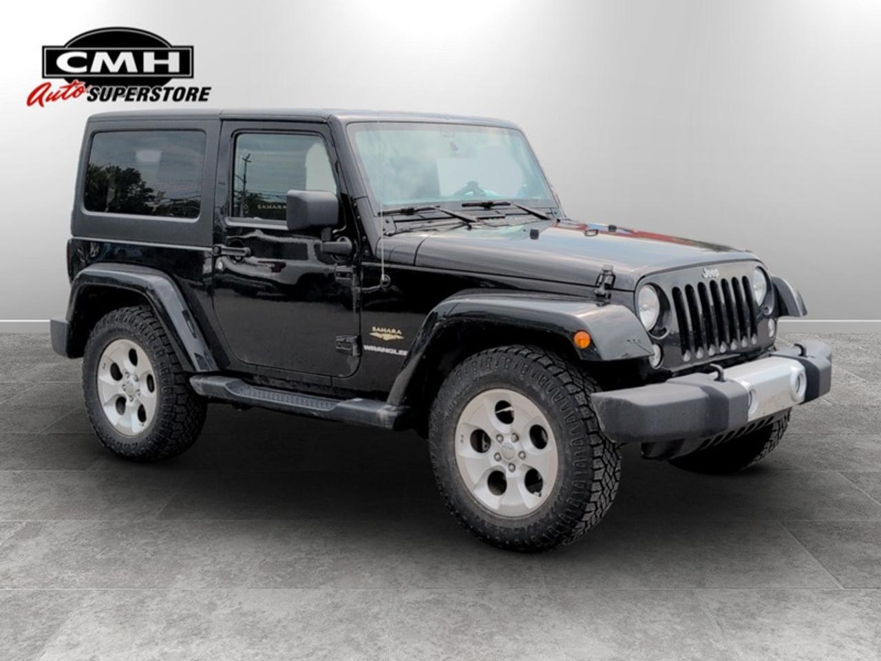 2015 Jeep Wrangler Sahara  **LOW KMS - CLEAN CARFAX** Photo