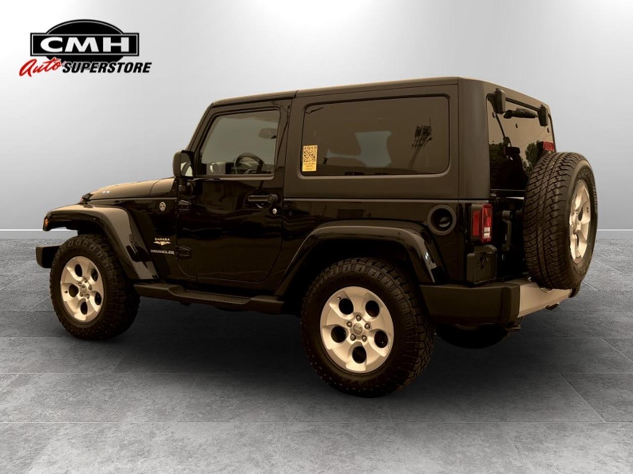 2015 Jeep Wrangler Sahara  **LOW KMS - CLEAN CARFAX** Photo1